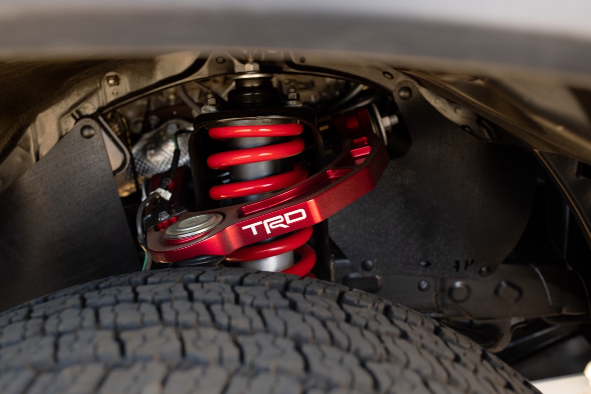 L'amortisseurs FOX à dérivation interne calibrés par TRD du Toyota Tacoma TRD Pro 2022