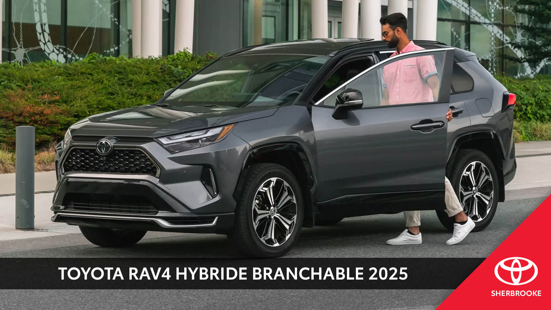 Sherbrooke toyota blog septembre TOYOTA RAV4 HYBRIDE BRANCHABLE 2025 FR